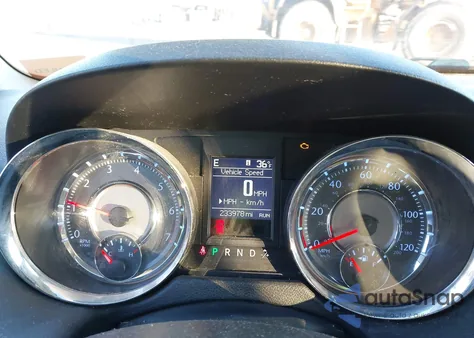 2012 Chrysler Town & Country Touring-L из США, поврежденный, VIN 2C4RC1CG8CR346353